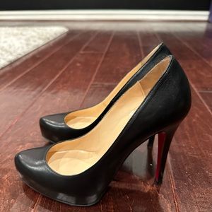 Louboutin Rolando 120 black leather heels size 39